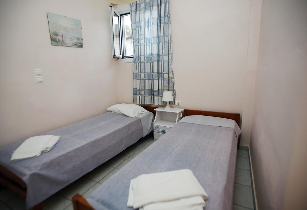 Aggelos Hotel Agios Andreas  Extérieur photo